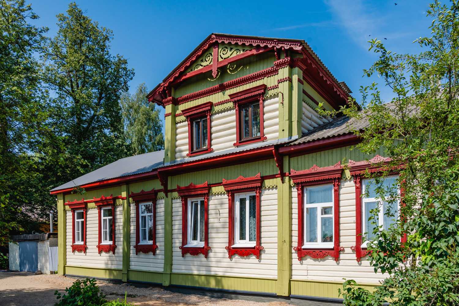 Moskovskaya 28 4